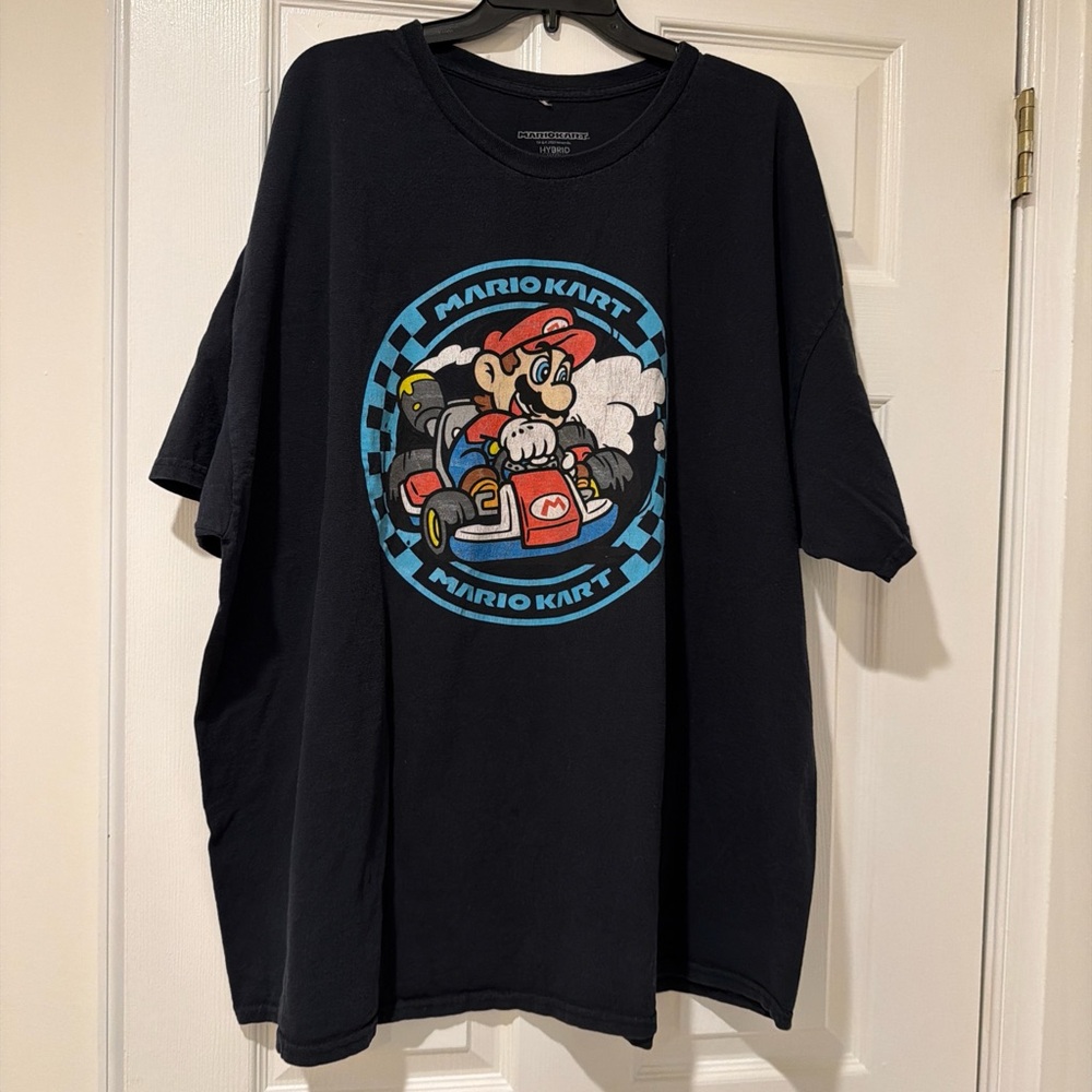 Mario Kart Black Vintage T-Shirt